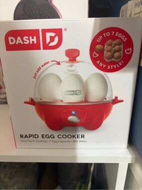 DASH Rapid Egg Cooker - Red